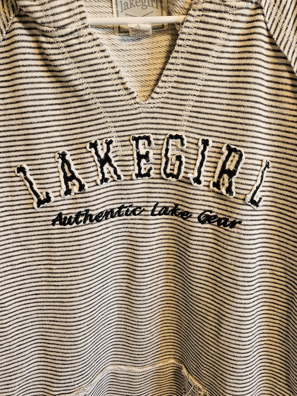Lakegirl-Women's Striped V-Neck Pullover Hoodie - Black & Cream SZ. XL